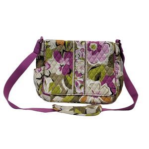 NEW Vera Bradley Diaper Bag Messenger Baby Portobello Road Pattern Floral Purse